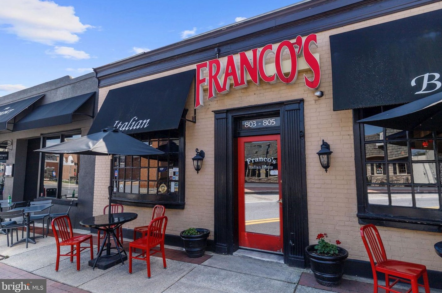 1920 Drummond Rd, Baltimore MD  21228-4206 exterior