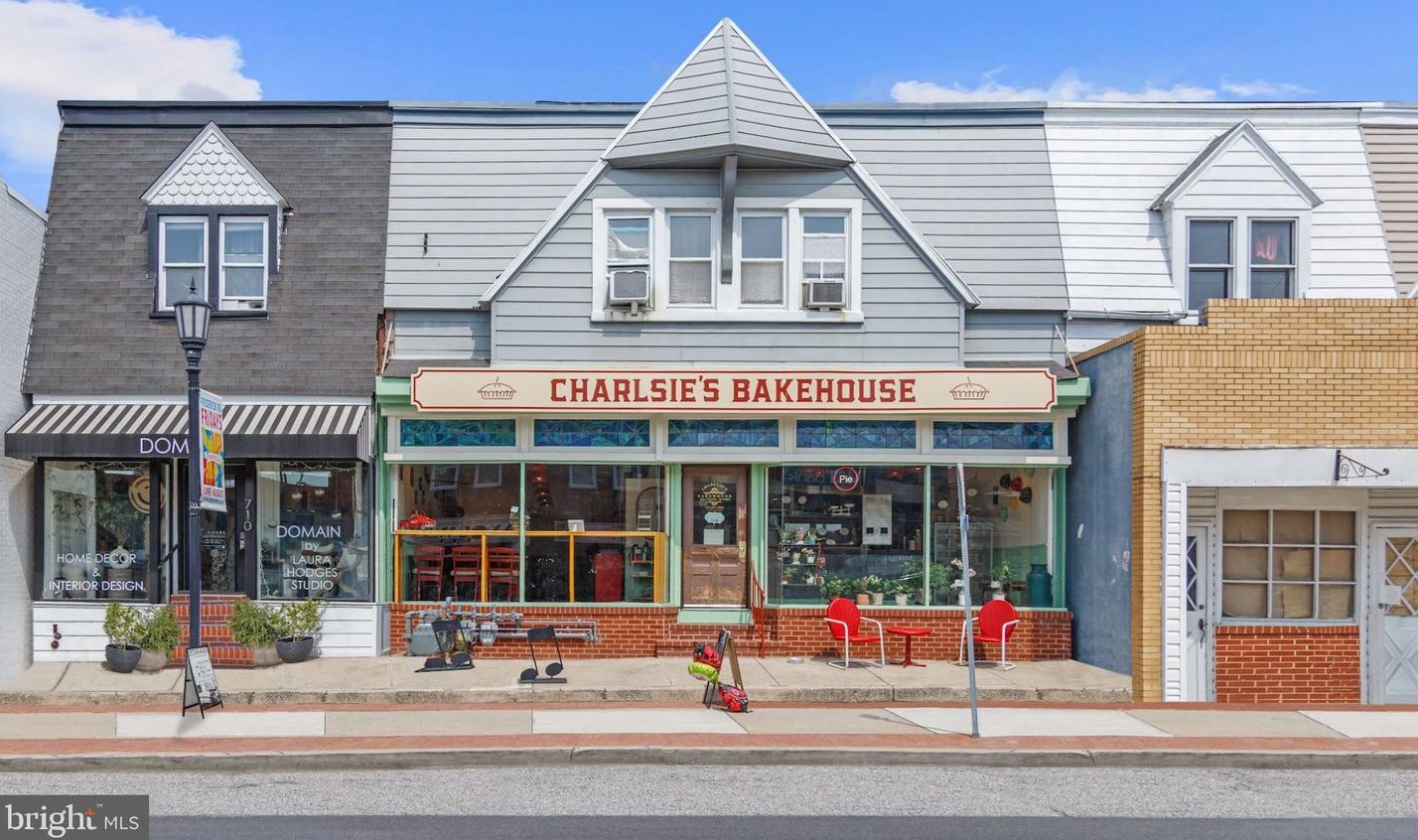 1920 Drummond Rd, Baltimore MD  21228-4206 exterior