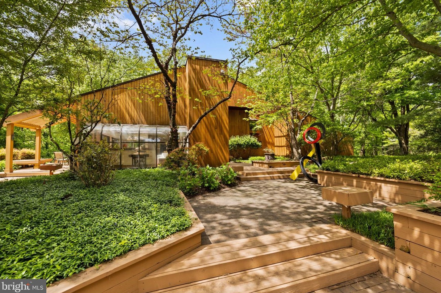 8570 Leisure Hill Dr, Baltimore MD  21208-1740 exterior