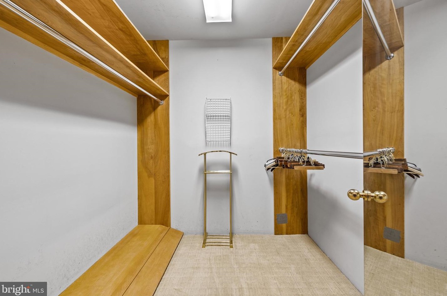 8570 Leisure Hill Dr, Baltimore MD  21208-1740 exterior