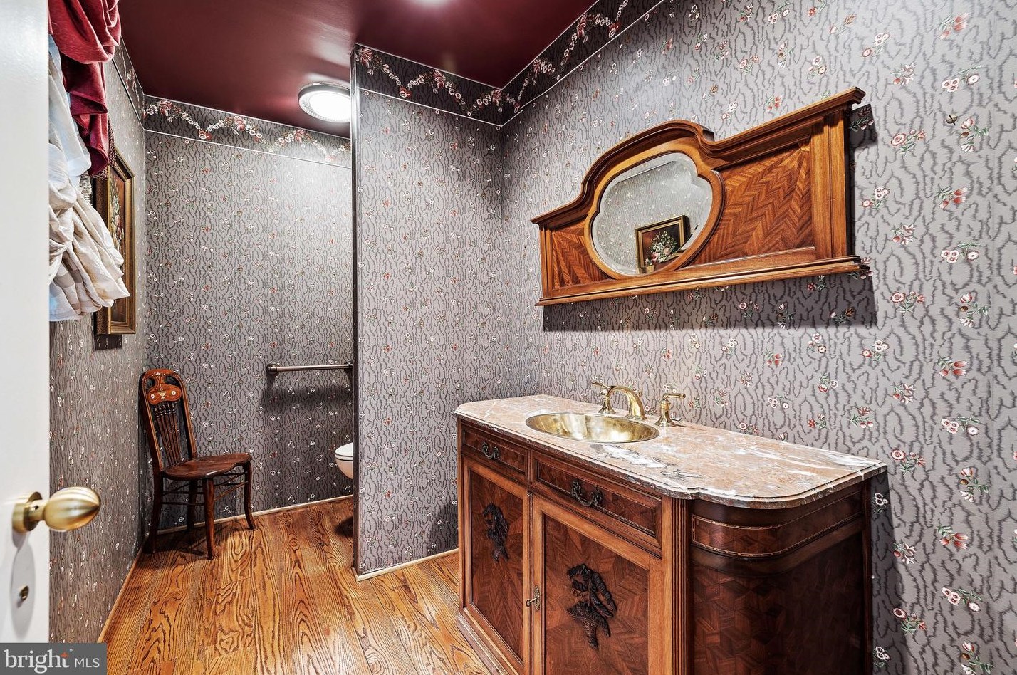 8570 Leisure Hill Dr, Baltimore MD  21208-1740 exterior