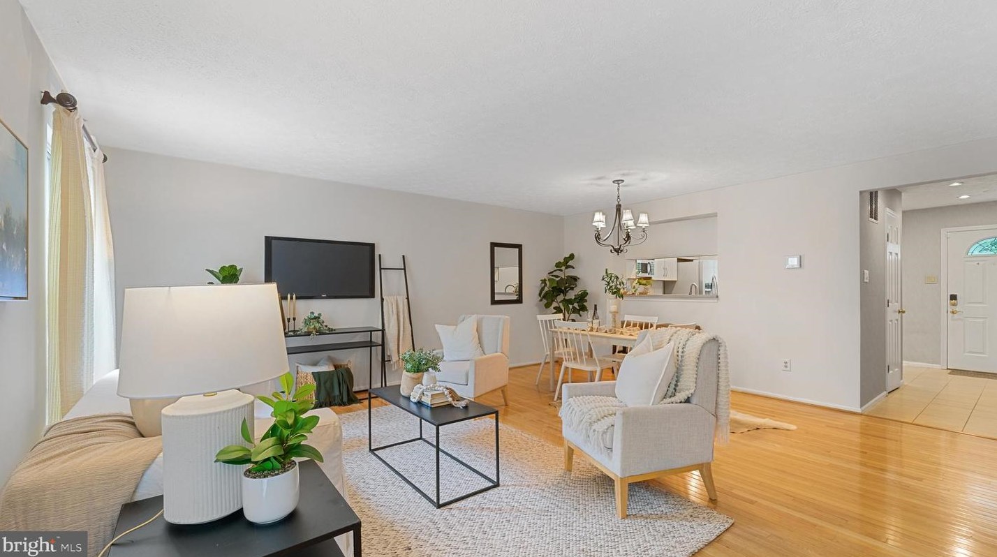 2011 Masters Dr, Baltimore MD  21209-1746 exterior