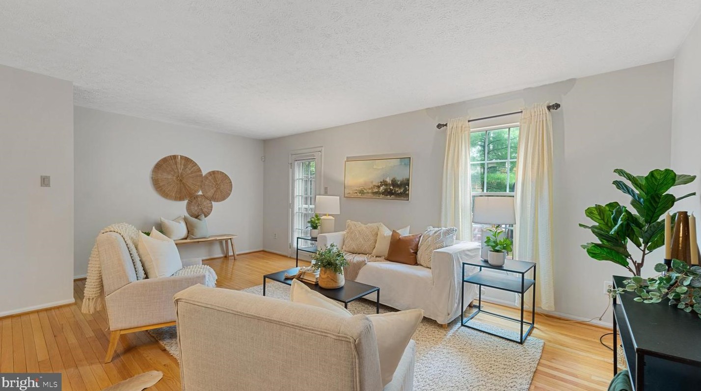 2011 Masters Dr, Baltimore MD  21209-1746 exterior