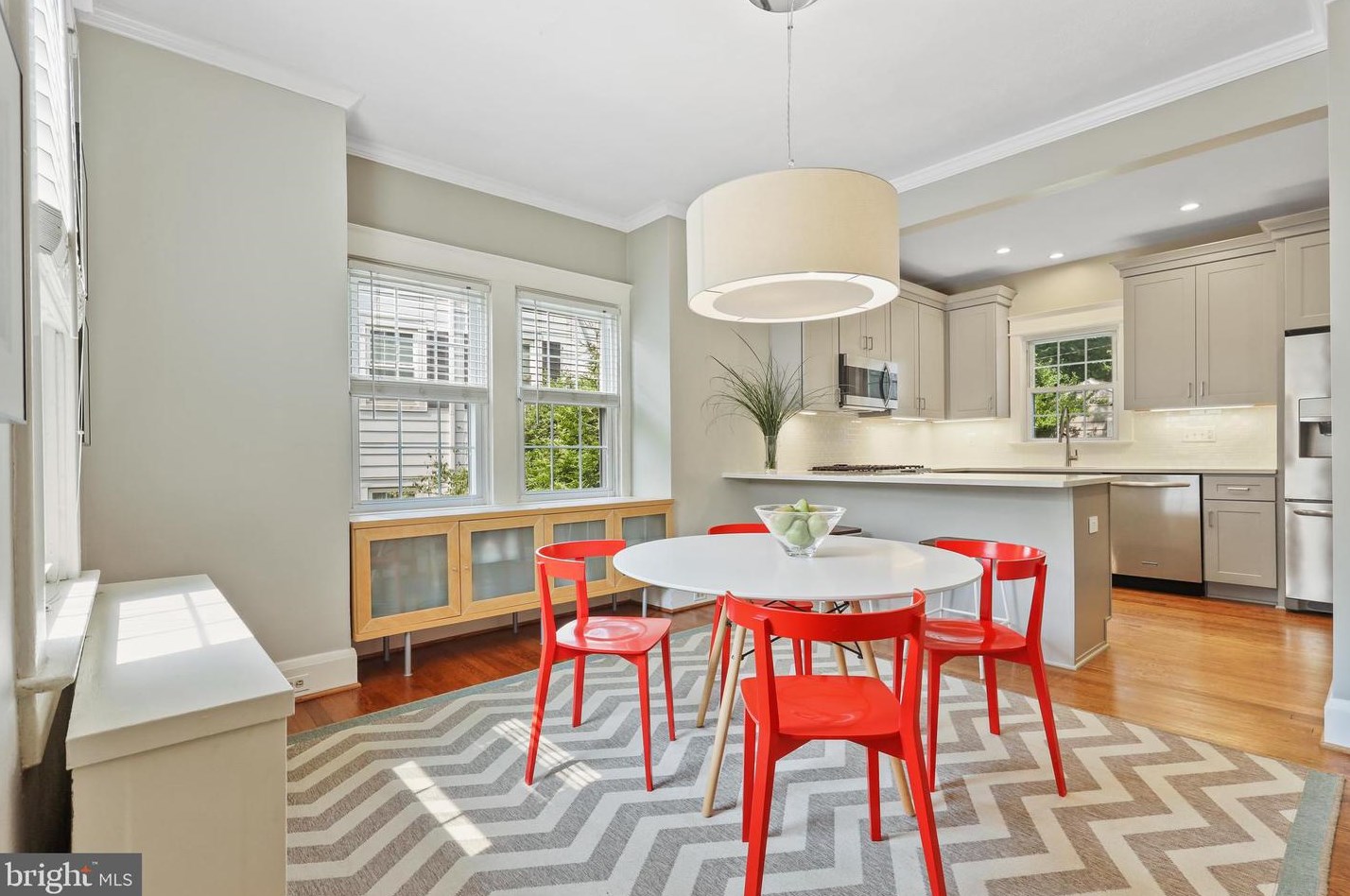 15 Hilltop Rd, Baltimore MD  21228-5520 exterior