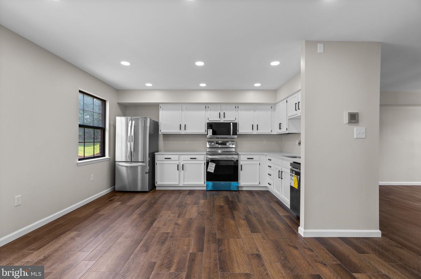 20 Heather Hill Rd, Baltimore MD  21228-6102 exterior