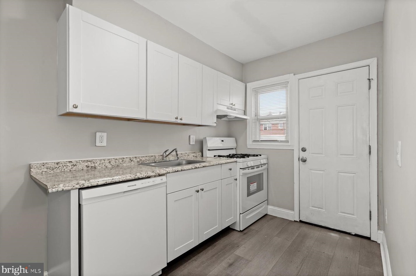 2118 Redthorn Rd, Baltimore MD  21220-4829 exterior