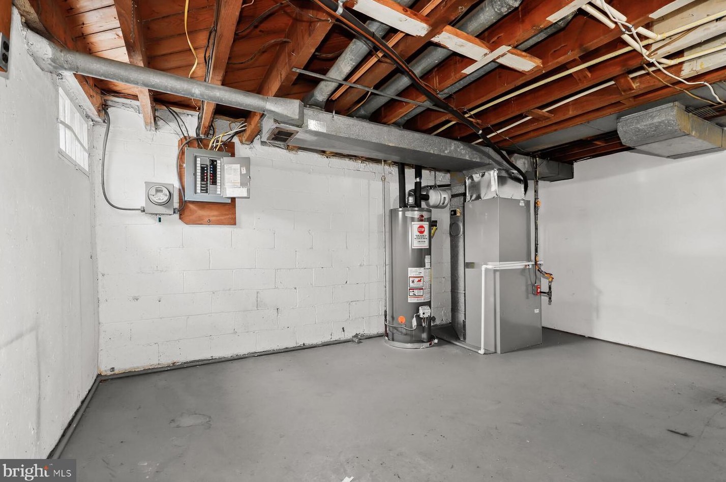 2118 Redthorn Rd, Baltimore MD  21220-4829 exterior