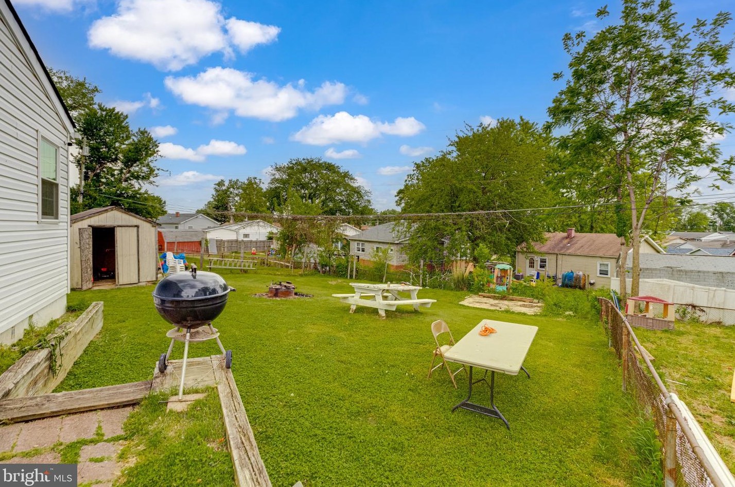 33 Hydroplane Dr, Baltimore MD  21220-4523 exterior