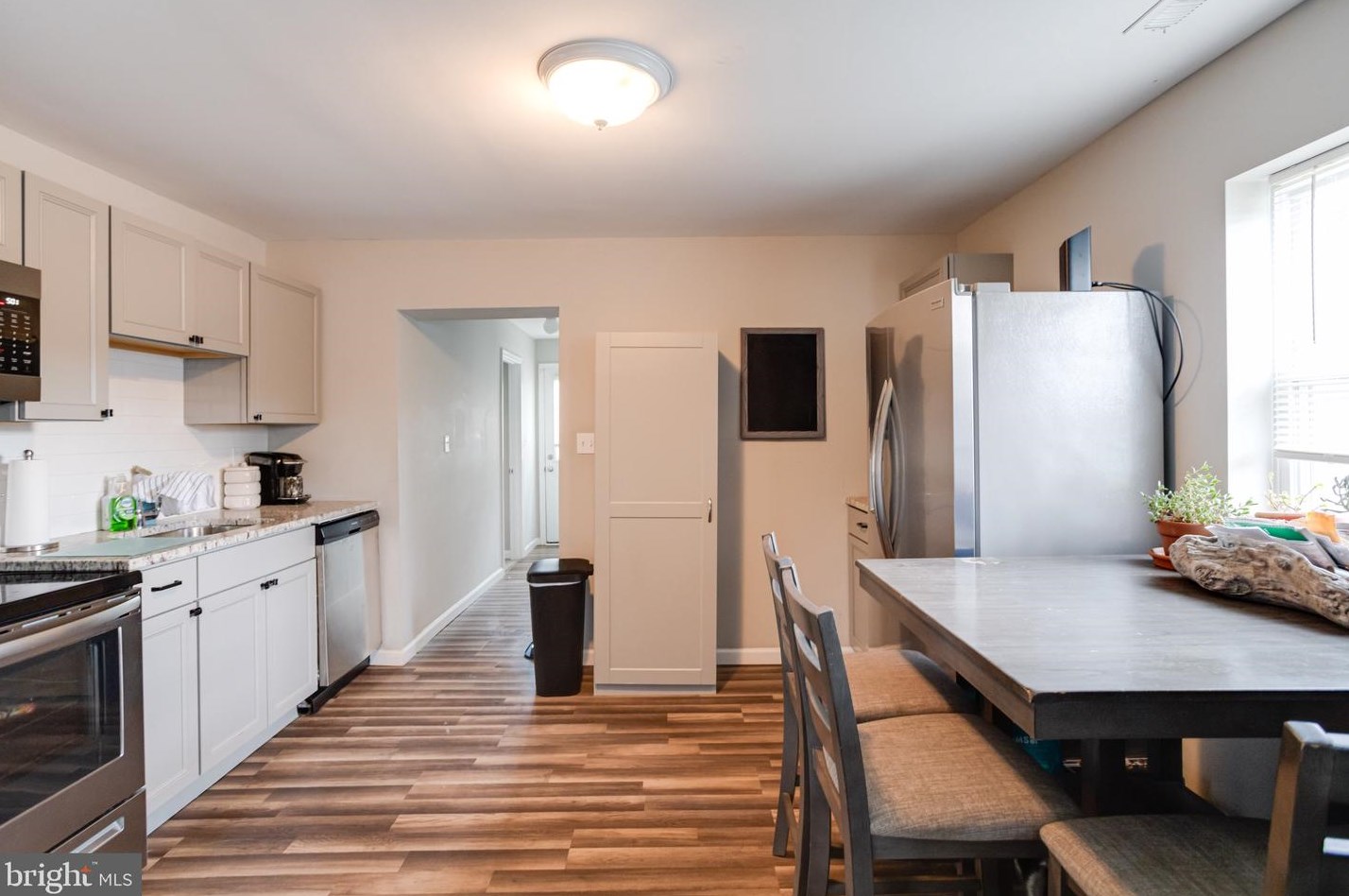 33 Hydroplane Dr, Baltimore MD  21220-4523 exterior