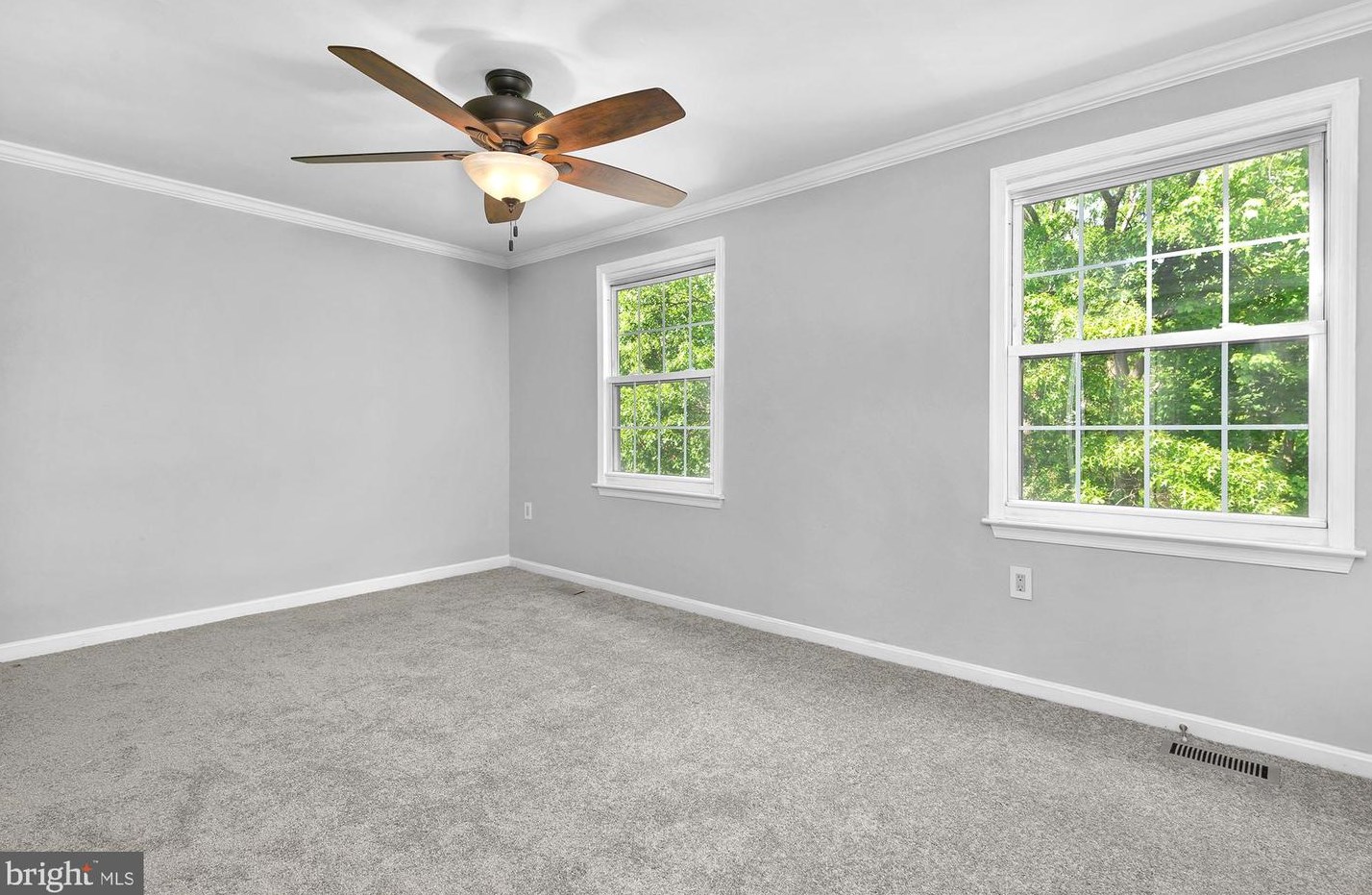 7 Running Ct, Baltimore MD  21221-2926 exterior