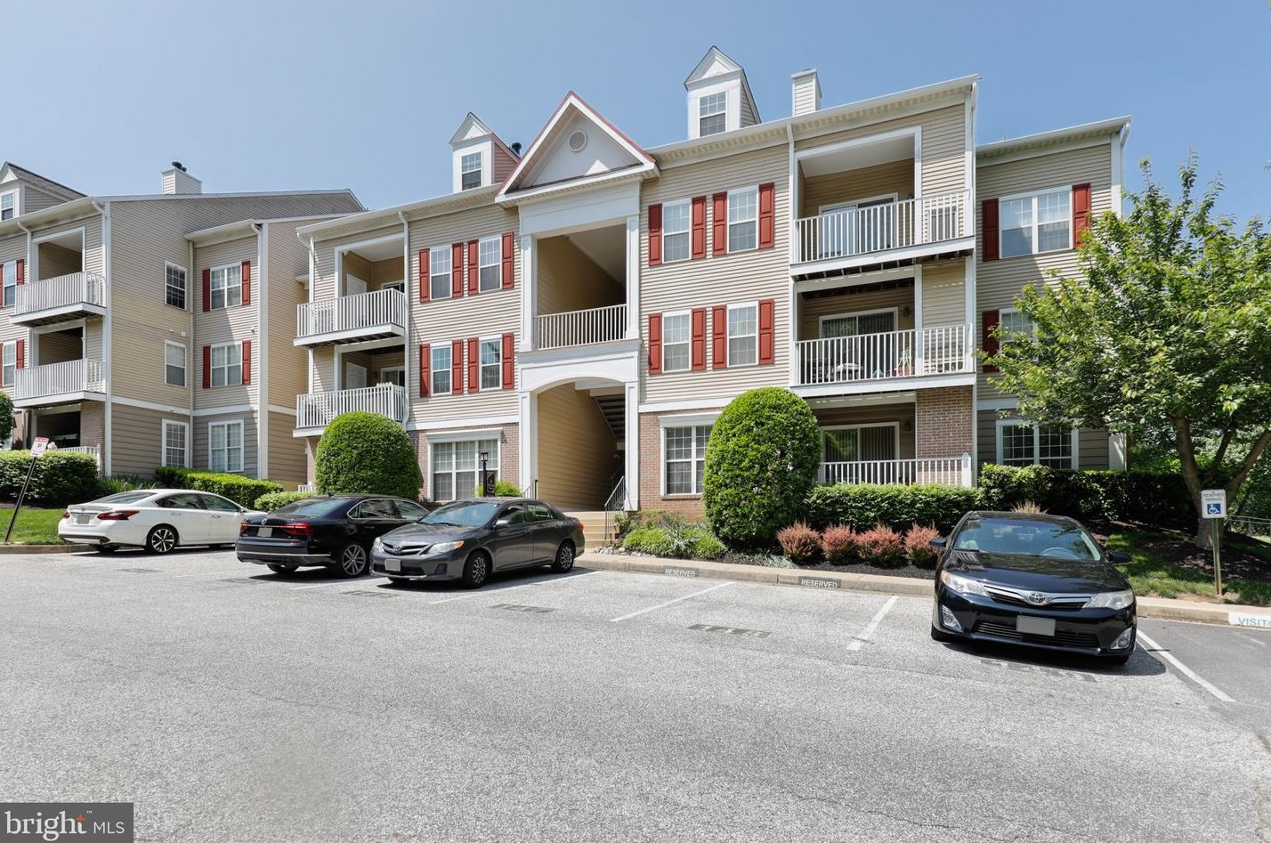 4 Tyler Falls Ct, Baltimore MD  21209-5219 exterior