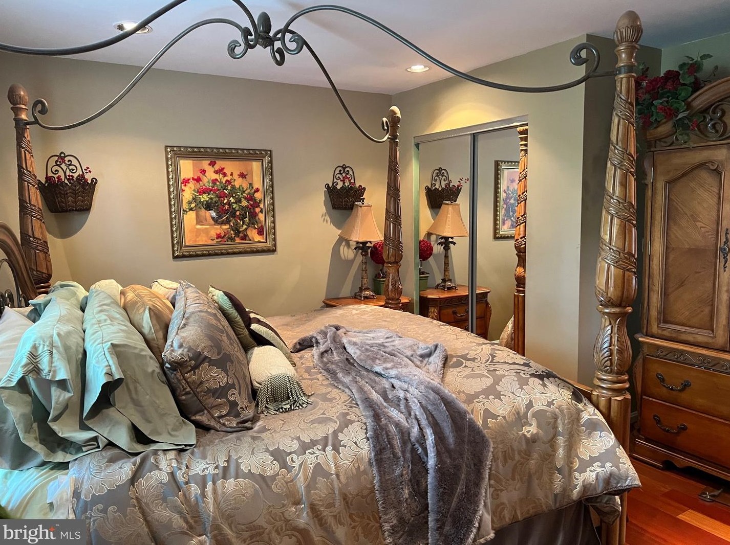 8605 Daytona Rd, Baltimore MD 21237-2043 exterior