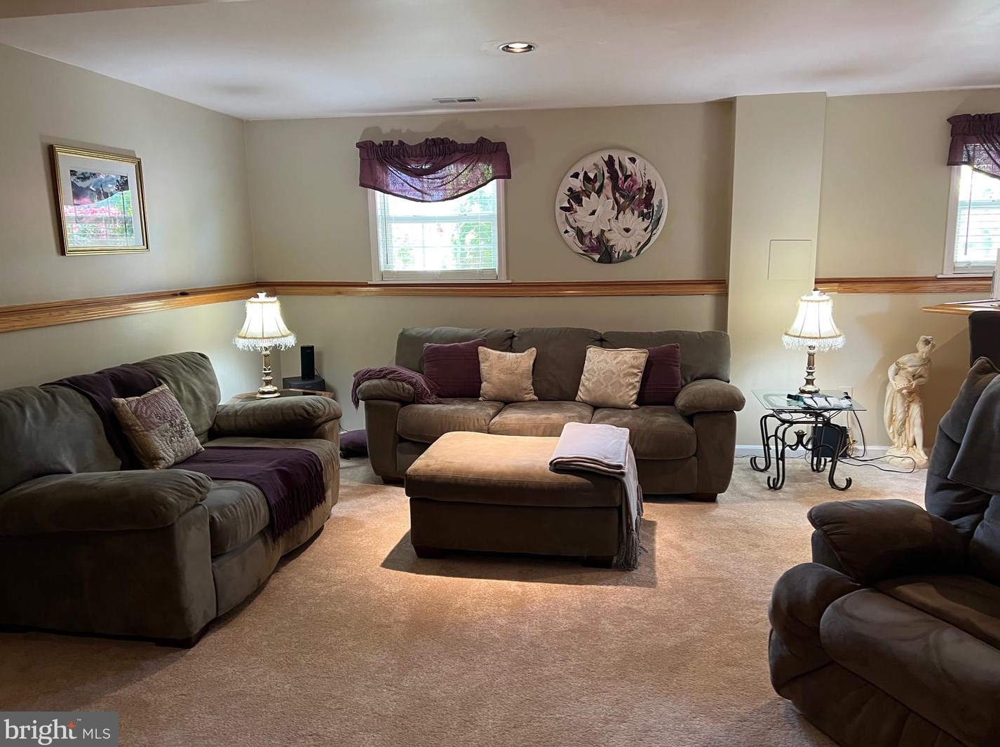 8605 Daytona Rd, Baltimore MD 21237-2043 exterior