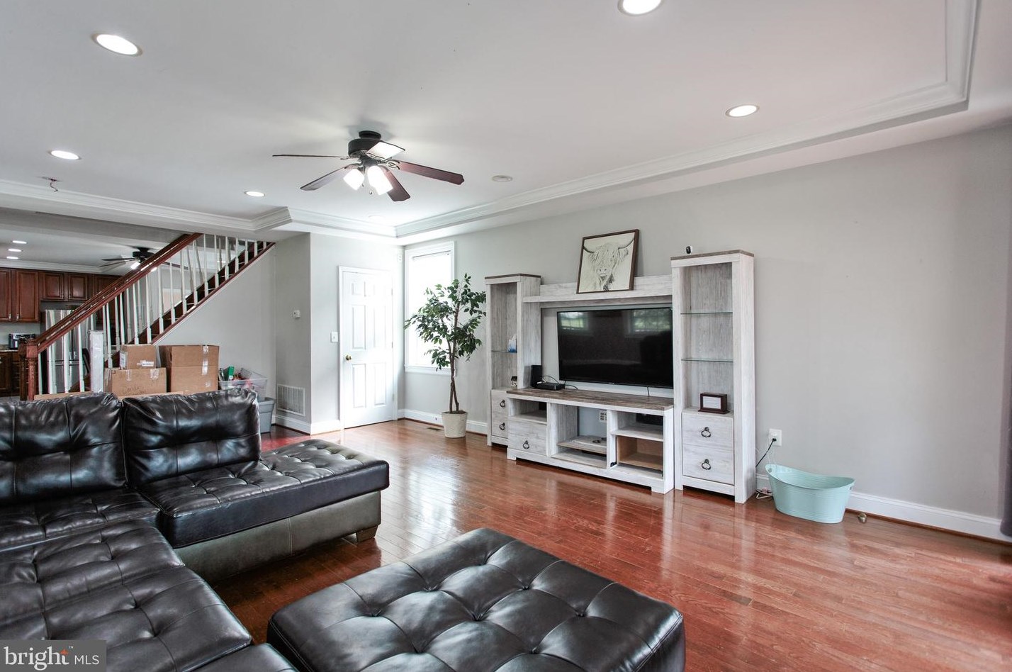 100 4th Ave, Baltimore MD  21227-3156 exterior