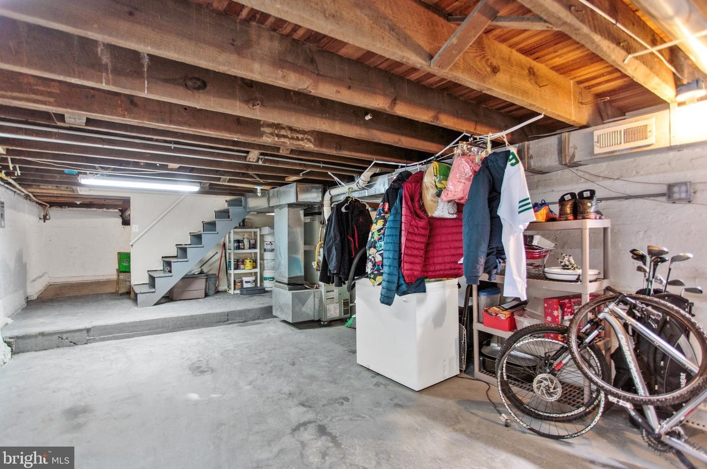 100 4th Ave, Baltimore MD  21227-3156 exterior