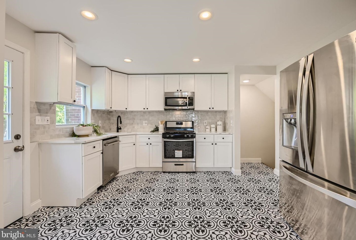 1844 Edgewood Rd, Baltimore MD  21234-5208 exterior
