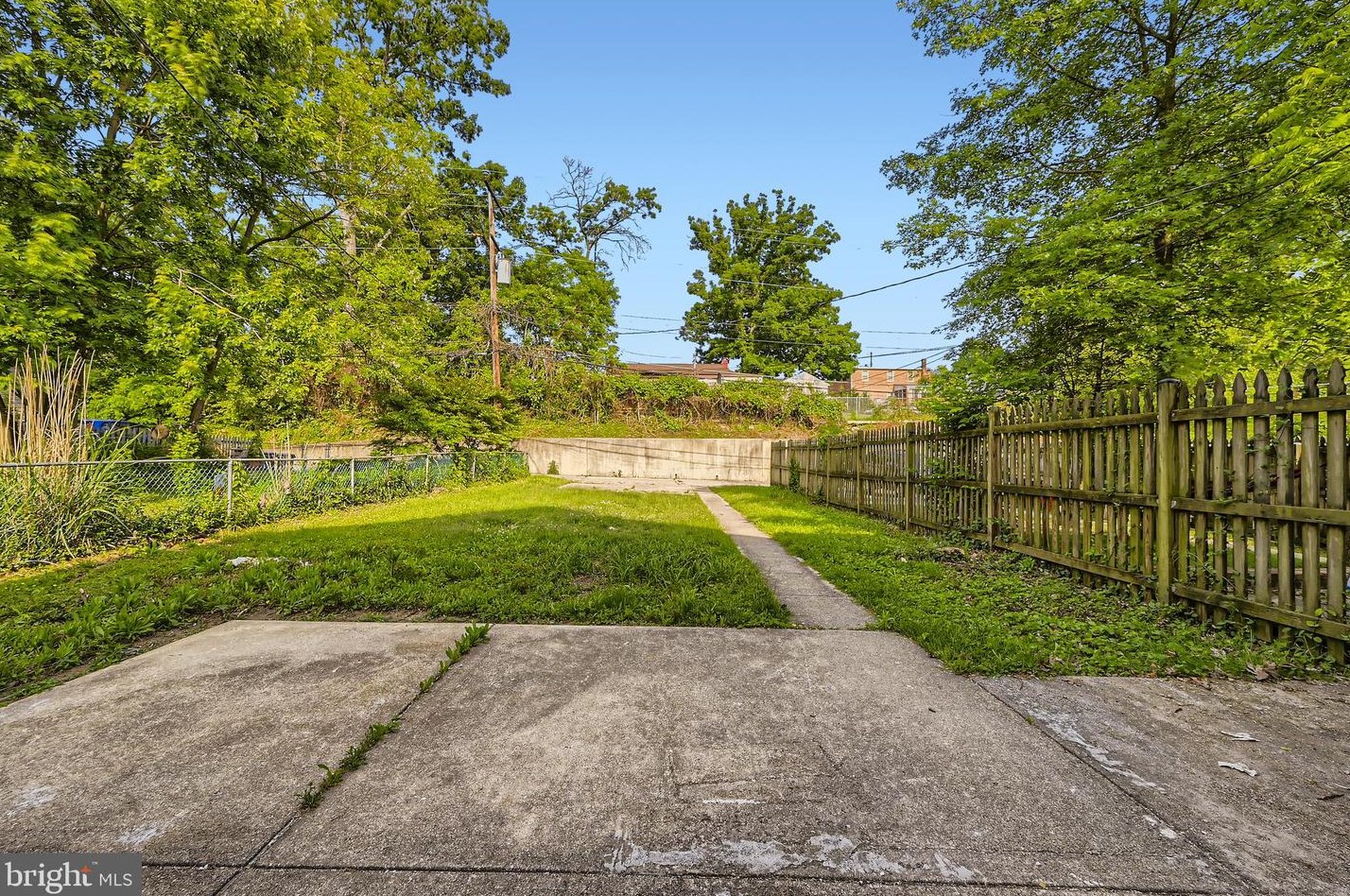 1844 Edgewood Rd, Baltimore MD  21234-5208 exterior