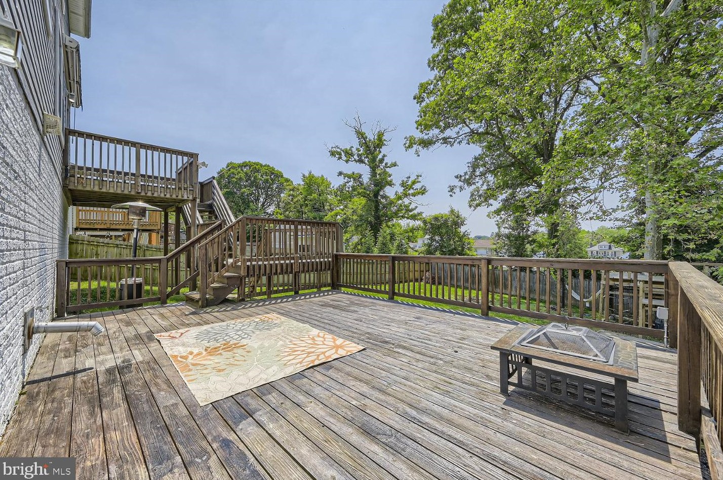 2012 Putnam Rd, Baltimore MD  21227-4100 exterior