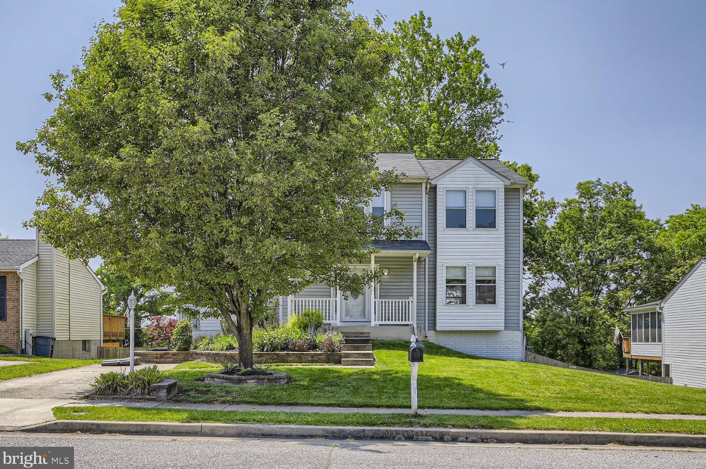 2012 Putnam Rd, Baltimore MD  21227-4100 exterior