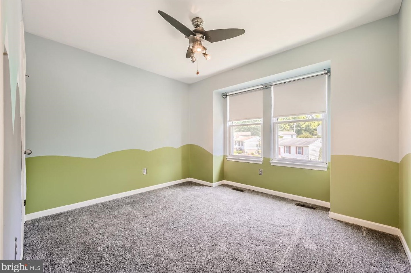 2012 Putnam Rd, Baltimore MD  21227-4100 exterior