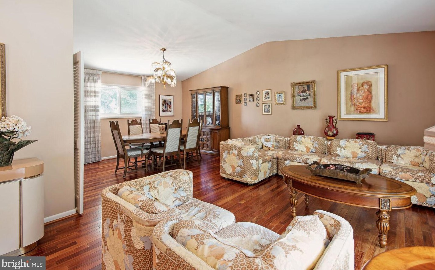 3305 Garrison Farms Rd, Baltimore MD  21208-1849 exterior