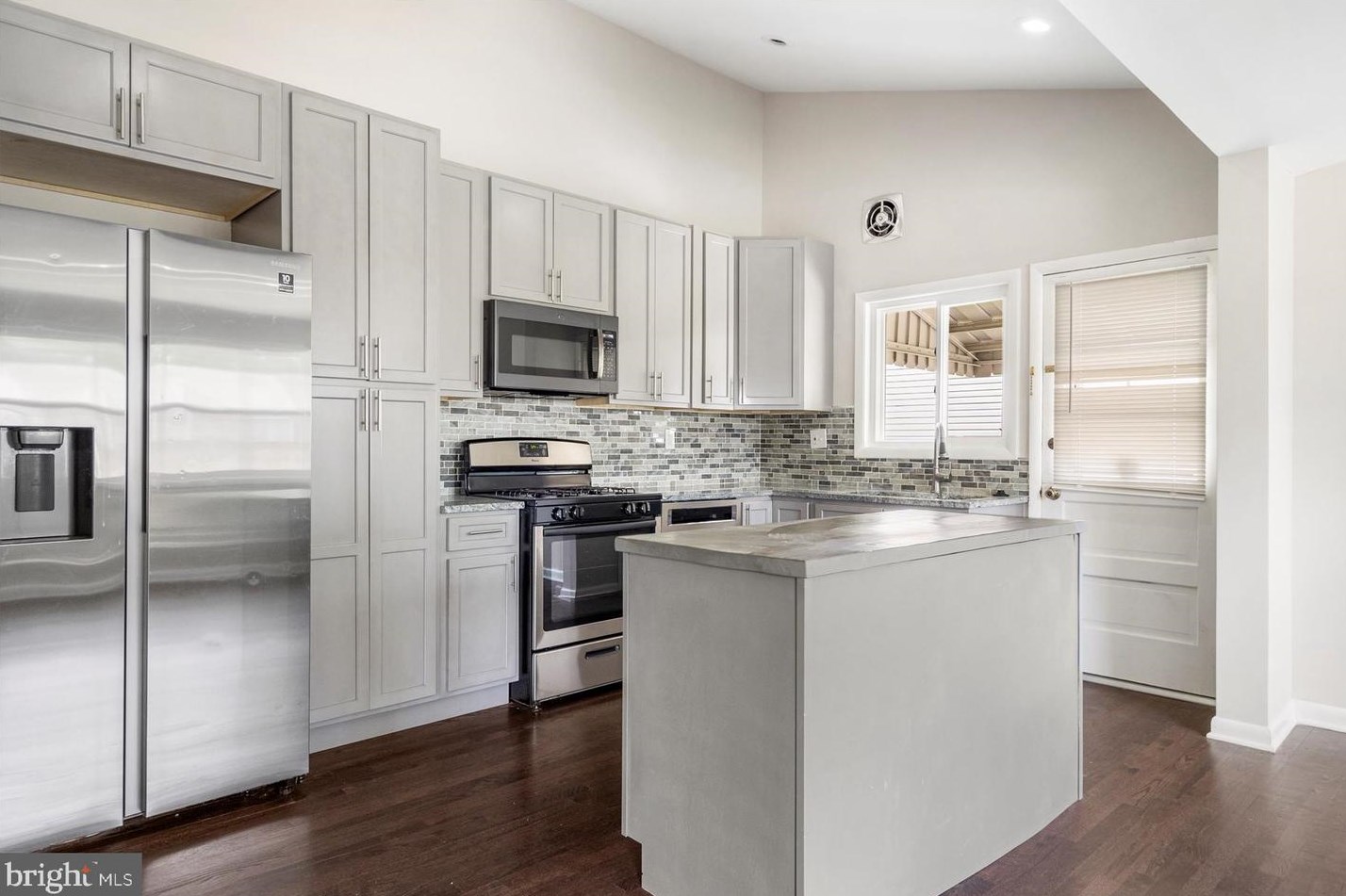 7417 Ricksway Rd, Baltimore MD  21208-5720 exterior