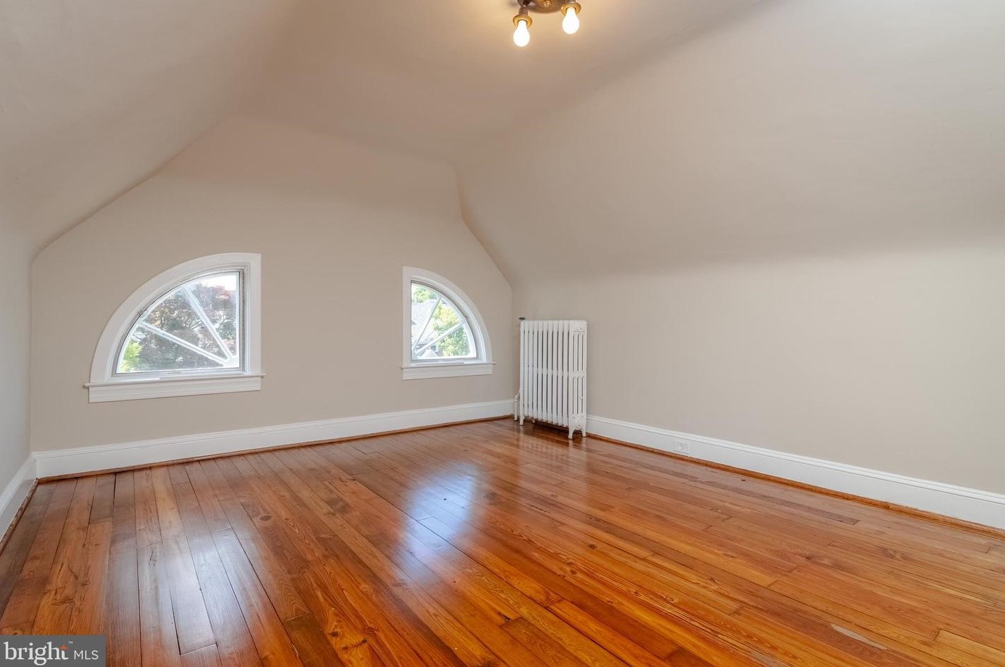 418 Hopkins Rd, Baltimore MD 21220-1031 exterior