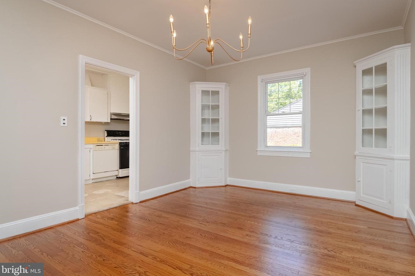 418 Hopkins Rd, Baltimore MD 21220-1031 exterior