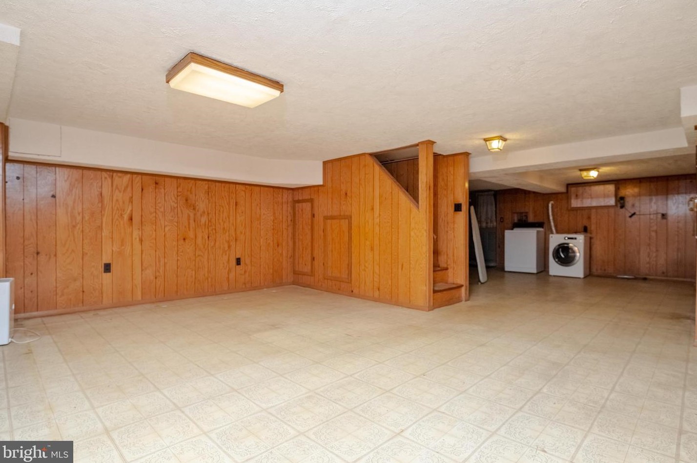 418 Hopkins Rd, Baltimore MD 21220-1031 exterior