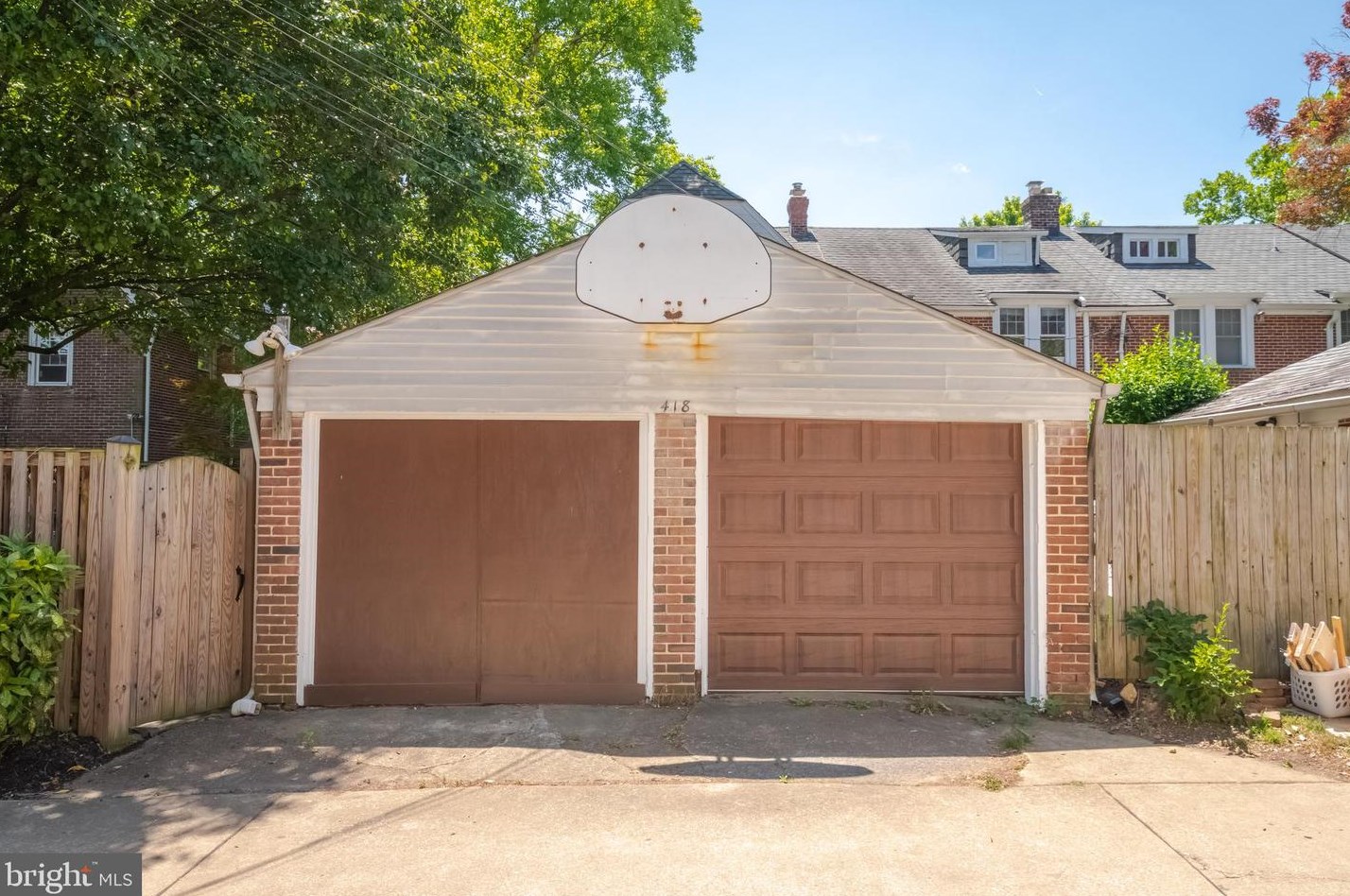 418 Hopkins Rd, Baltimore MD 21220-1031 exterior