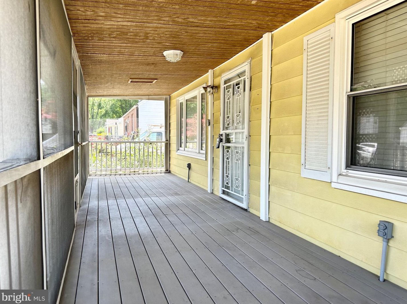 5415 Montbel Ave, Baltimore MD 21207-6114 exterior