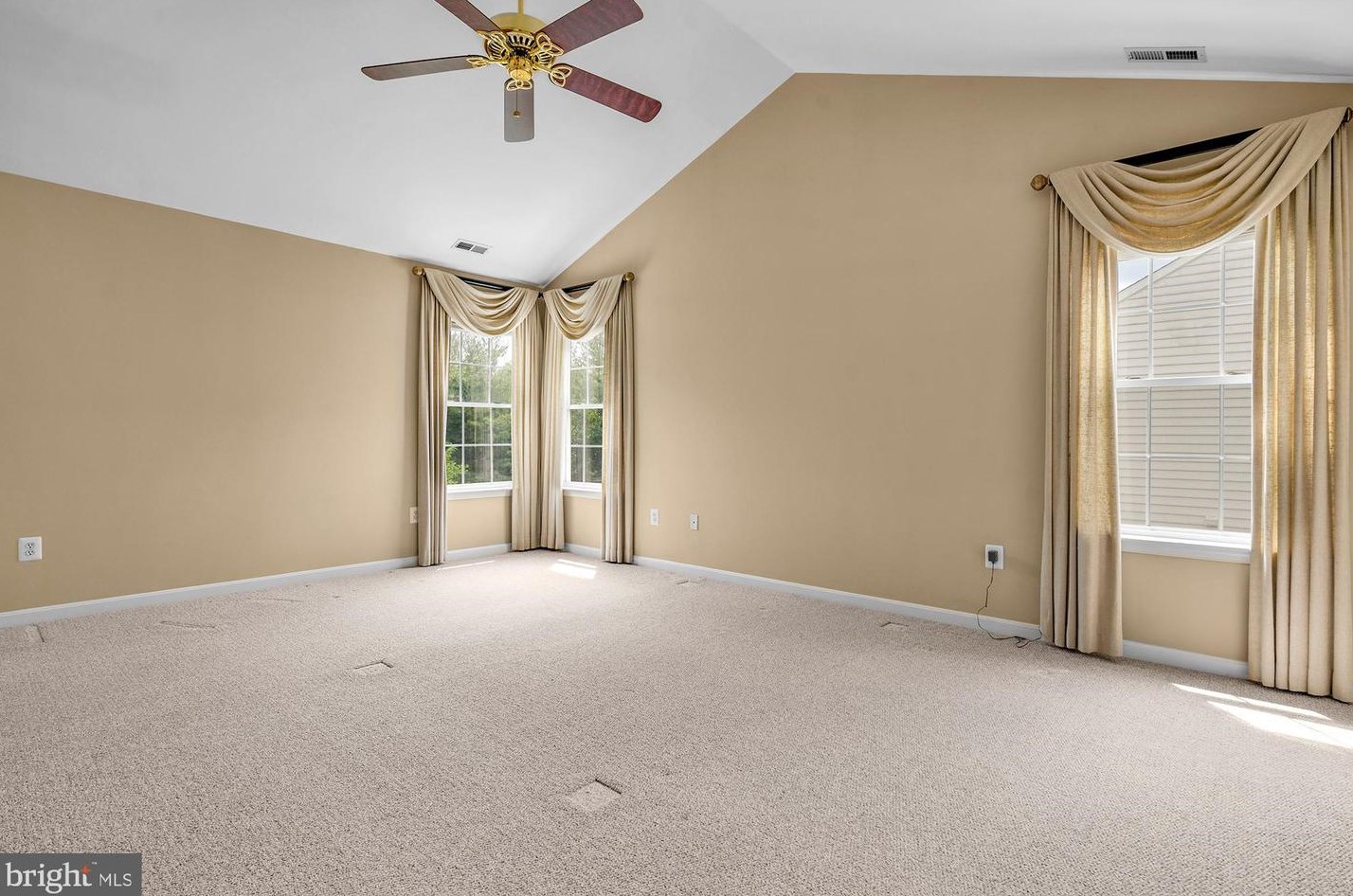 8227 Selwin Ct, Baltimore MD  21237-3361 exterior