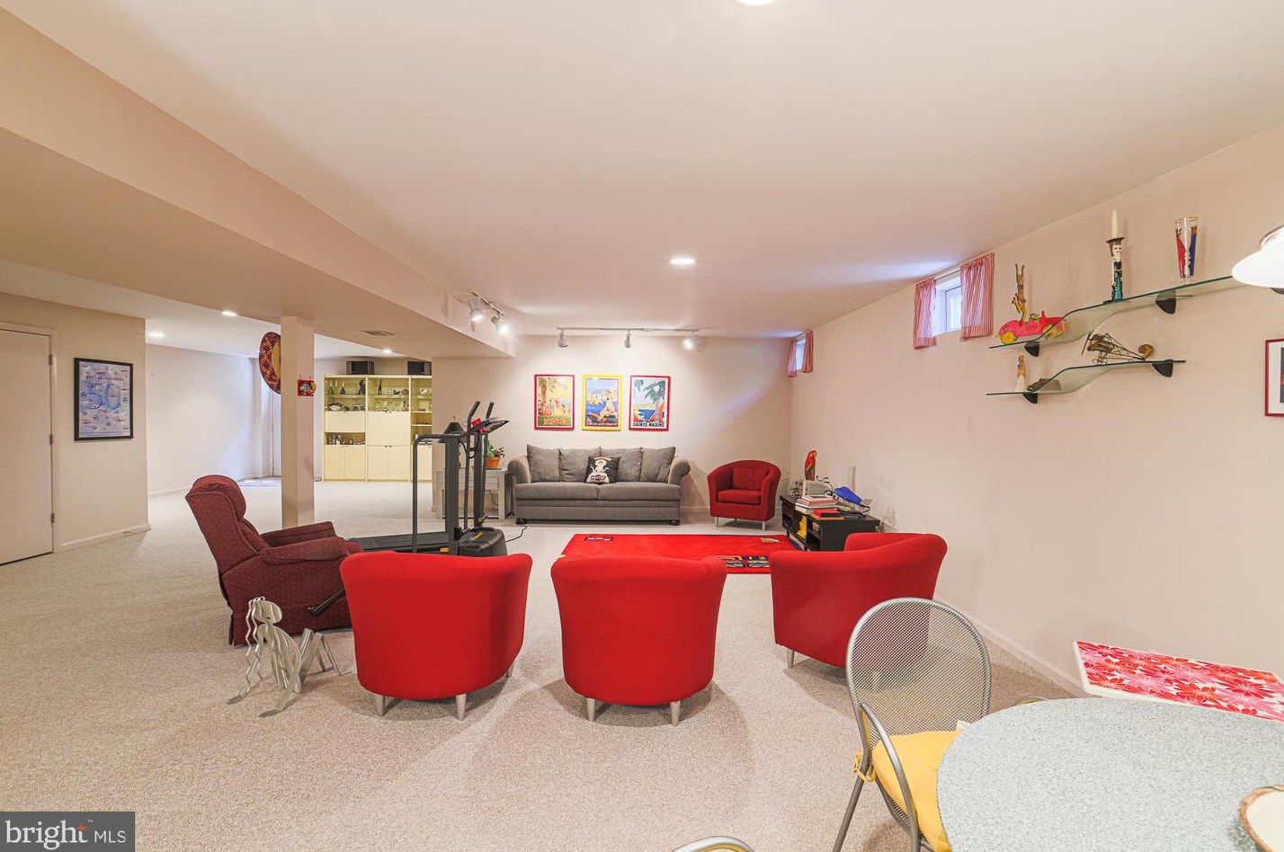 6 Stone Gate Ct, Baltimore MD  21208-1000 exterior