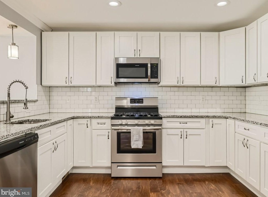 364 Townsend Rd, Baltimore MD 21221-6634 exterior