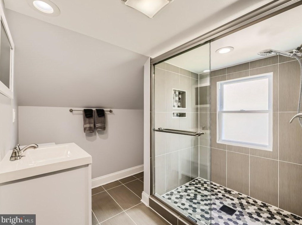 364 Townsend Rd, Baltimore MD 21221-6634 exterior