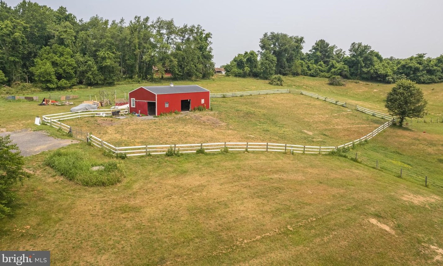 8523 Dogwood Rd, Baltimore MD  21244-1215 exterior