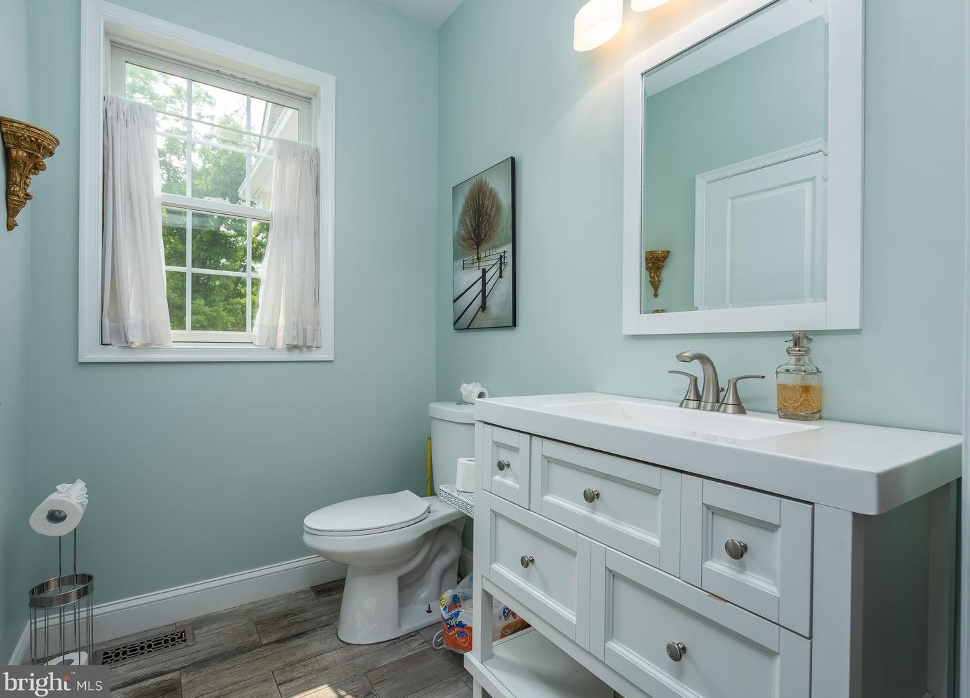 8523 Dogwood Rd, Baltimore MD  21244-1215 exterior