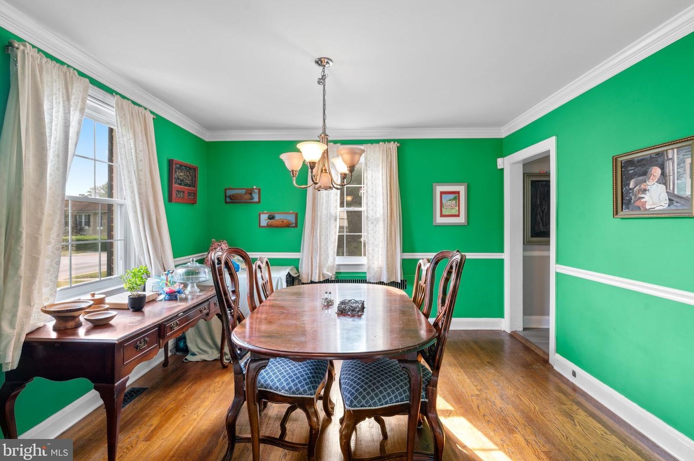 2508 Taylor Ave, Baltimore MD 21234-5535 exterior