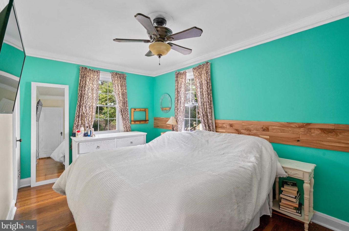 2508 Taylor Ave, Baltimore MD 21234-5535 exterior