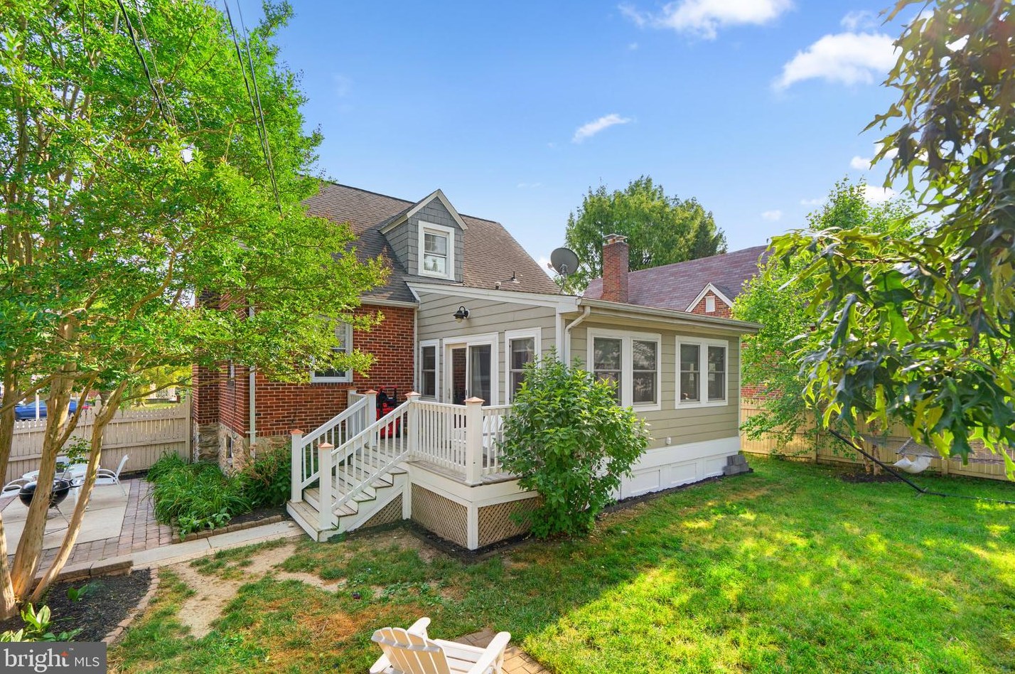 2508 Taylor Ave, Baltimore MD 21234-5535 exterior