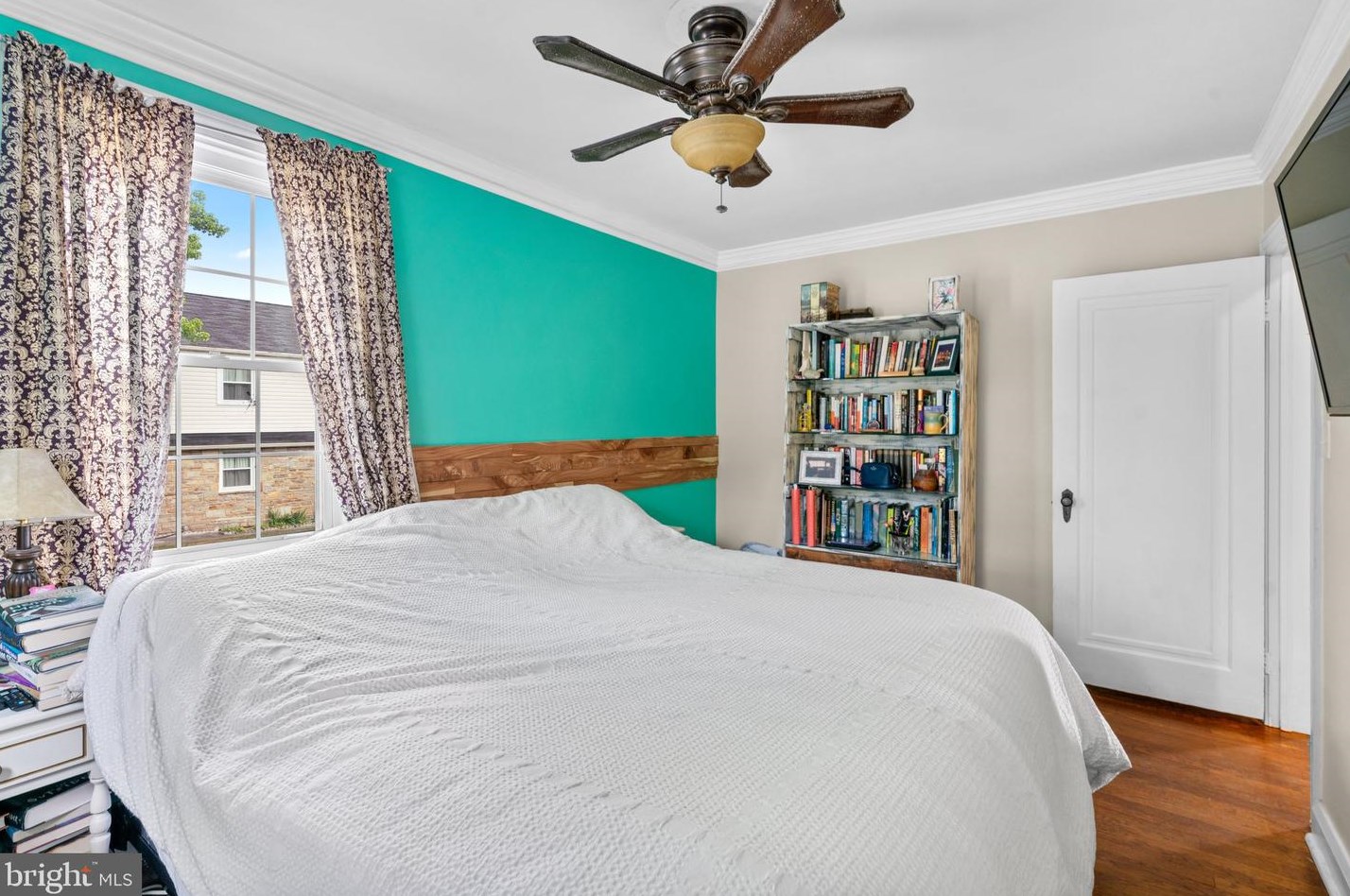 2508 Taylor Ave, Baltimore MD 21234-5535 exterior