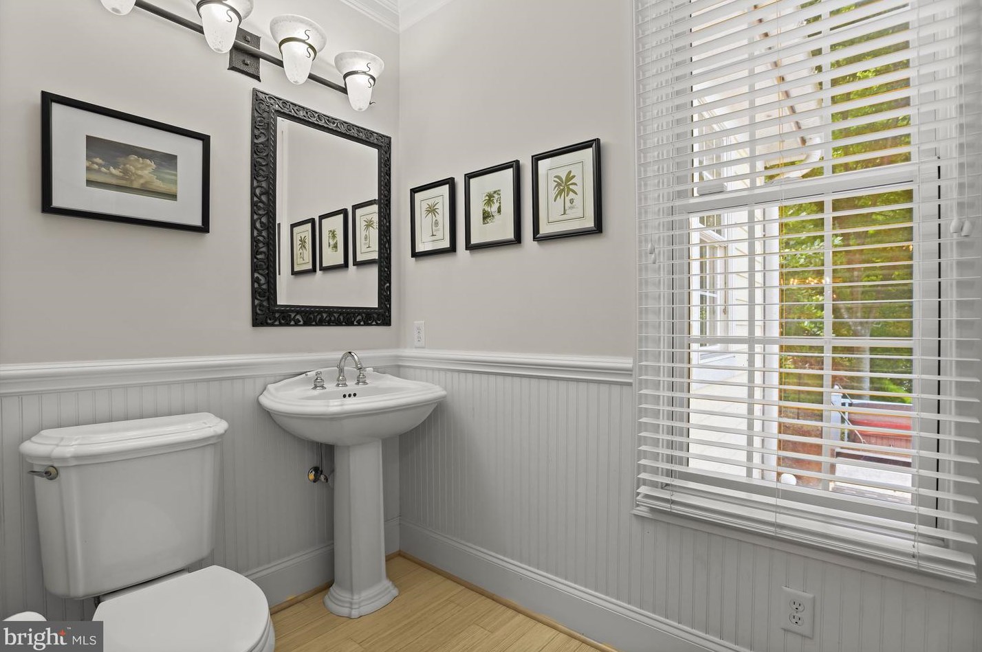 883 Oella Ave, Ellicott MD 21043-4729 exterior