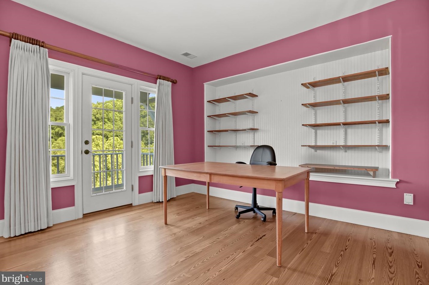 883 Oella Ave, Ellicott MD 21043-4729 exterior