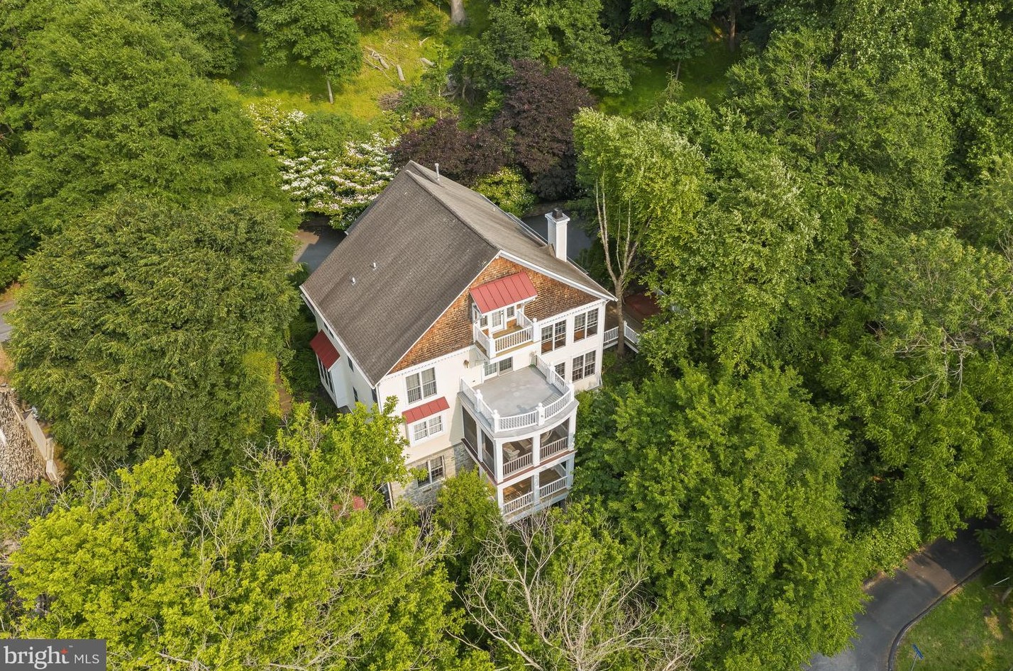 883 Oella Ave, Ellicott MD 21043-4729 exterior