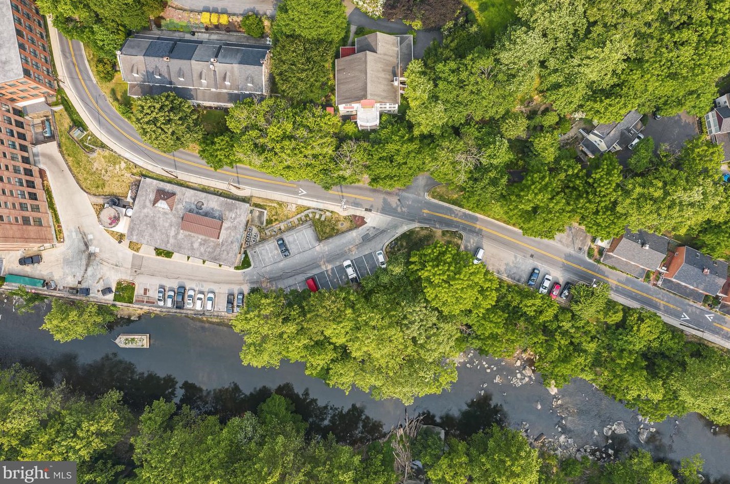 883 Oella Ave, Ellicott MD 21043-4729 exterior