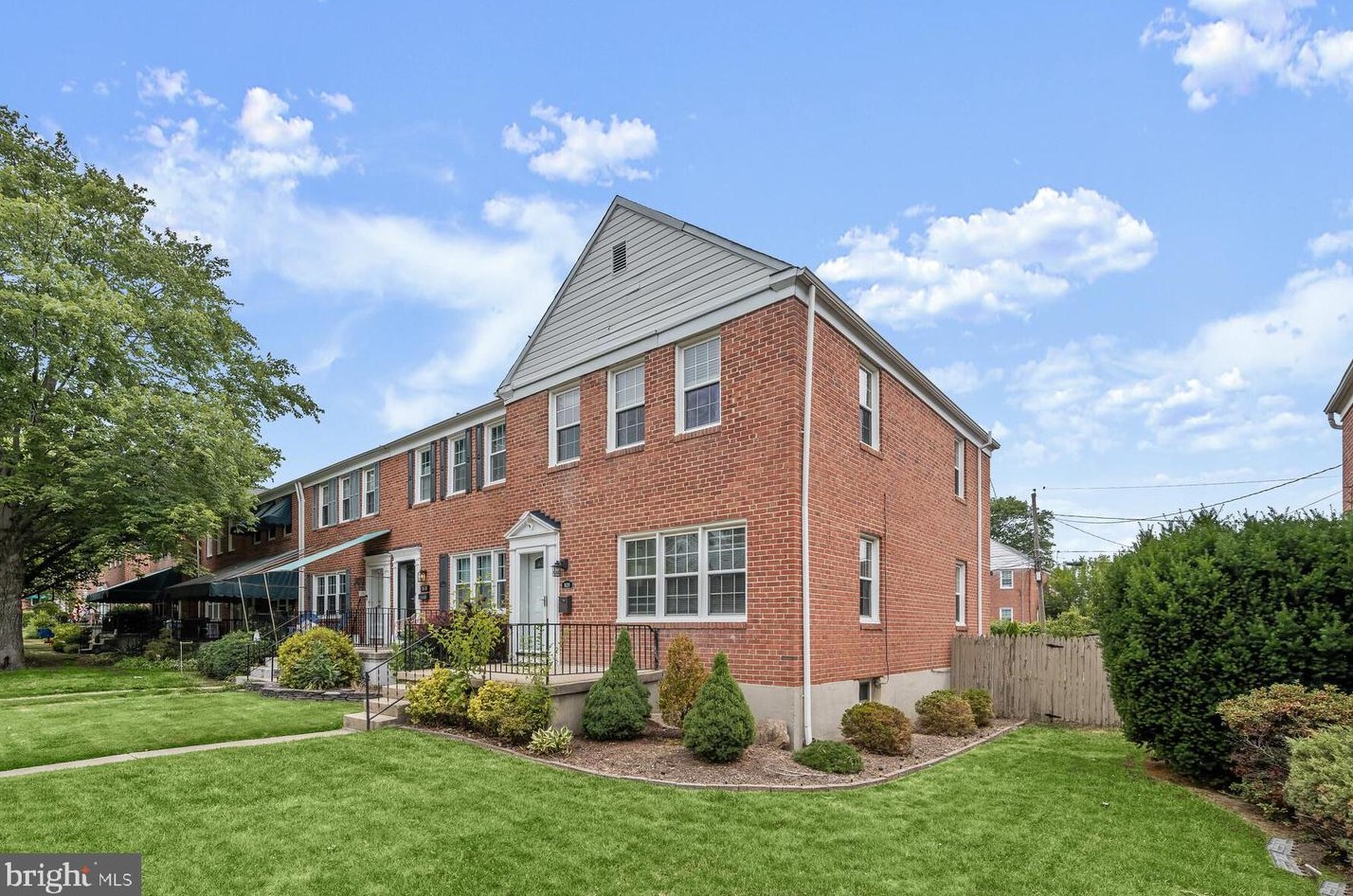 1620 Feldbrook Rd, Baltimore MD  21286-8318 exterior