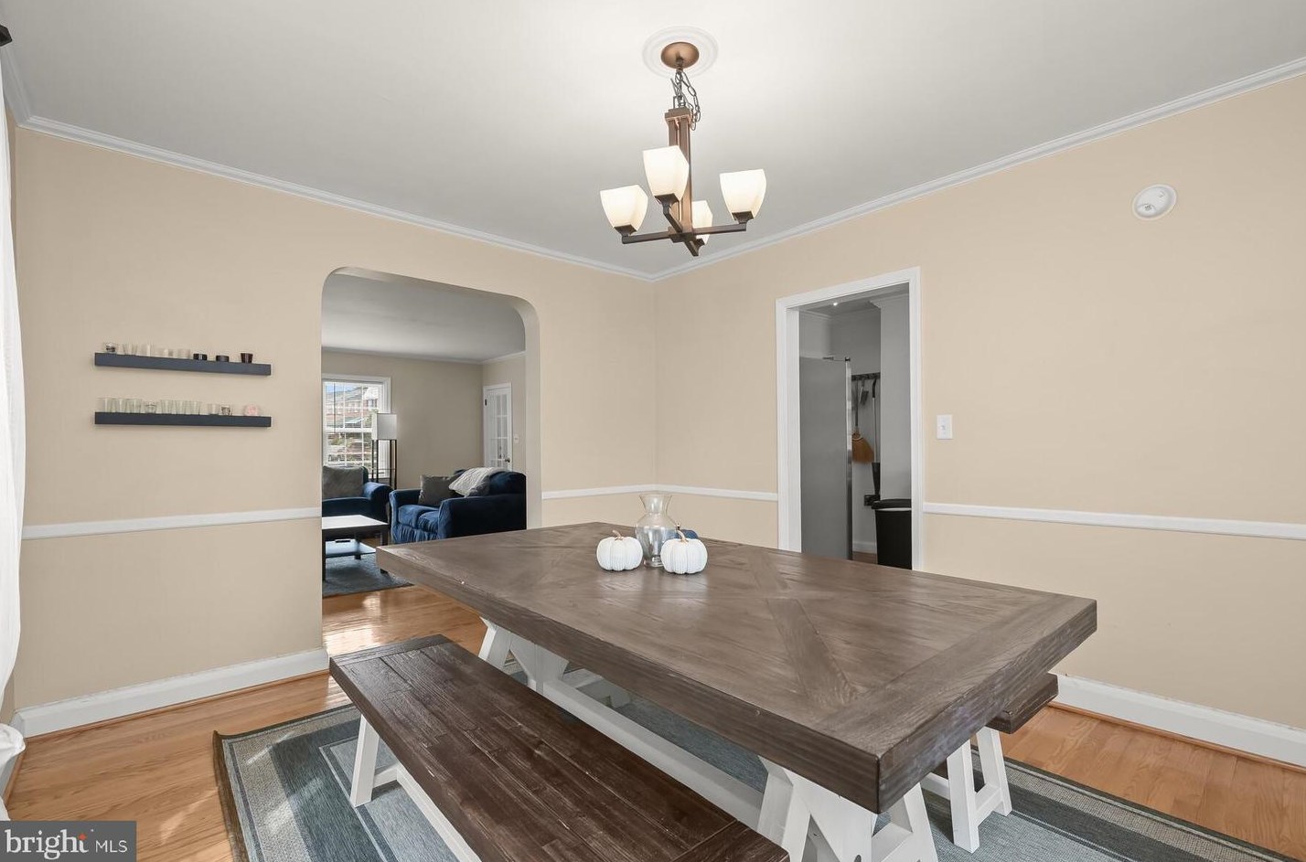 1620 Feldbrook Rd, Baltimore MD  21286-8318 exterior