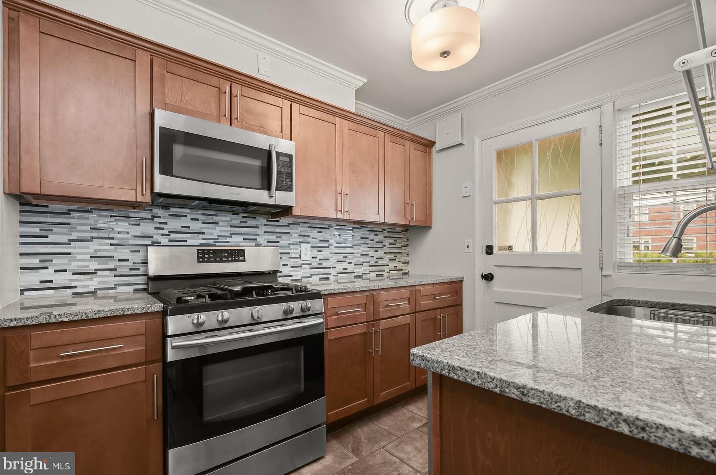 1620 Feldbrook Rd, Baltimore MD  21286-8318 exterior