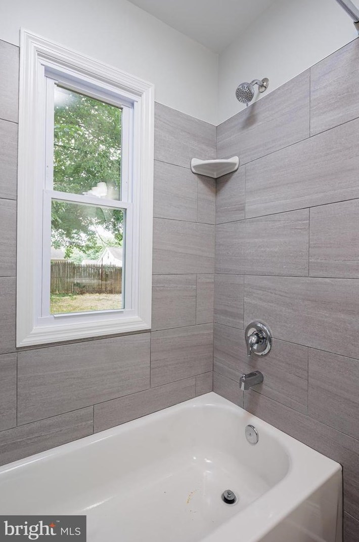 5 Contact Ct, Baltimore MD 21220-3513 exterior