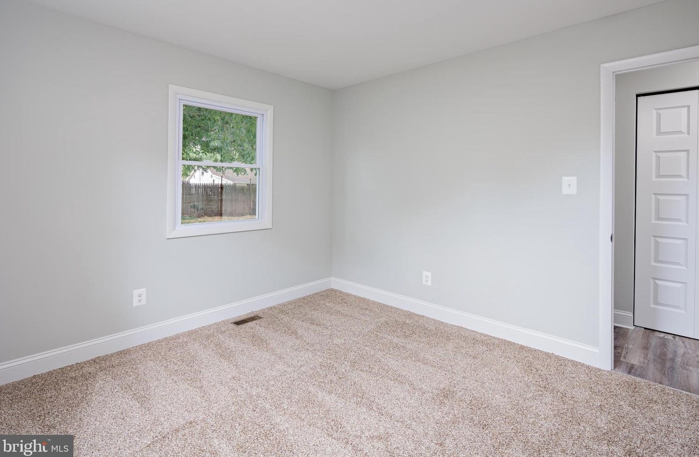 5 Contact Ct, Baltimore MD 21220-3513 exterior